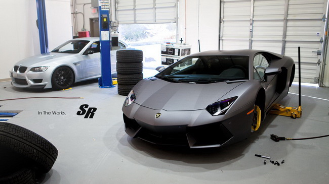 SR Auto Group tiết lộ bản độ siêu xe Aventador LP700-4 1