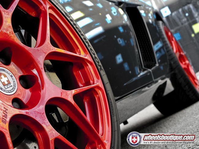 Lamborghini Gallardo nổi bật với bộ la-zăng đỏ ch&oacute;t của HRE Wheels 13