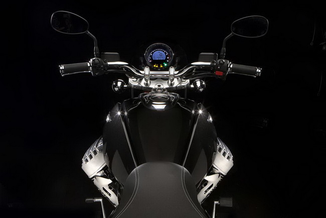 Moto Guzzi California 1400 2013 chính thức trình làng 8