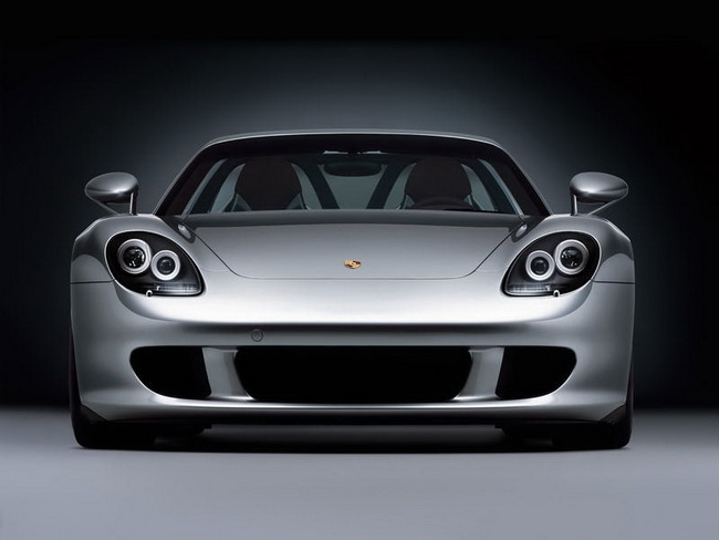 Porsche Carrera GT: Vẫn luôn là siêu xe tuyệt vời 1