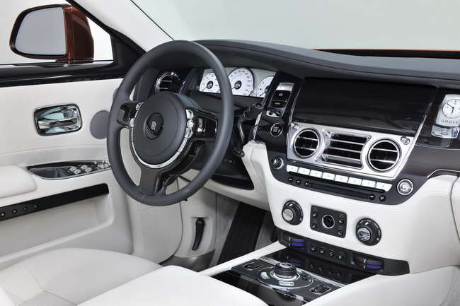 Rolls-Royce Ghost phiên bản “Nghìn lẻ một đêm” 13