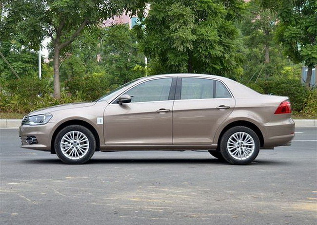 Volkswagen Bora 2013 ra mắt tại Trung Quốc 4