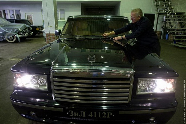 Tổng thống Nga Putin muốn thay S-Class bằng ZiL Limousine 1