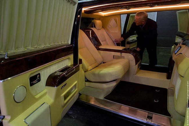 Tổng thống Nga Putin muốn thay S-Class bằng ZiL Limousine 10