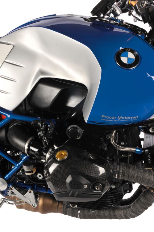 Xế độ khủng BMW HP2 Sport SpeedCruiser 13