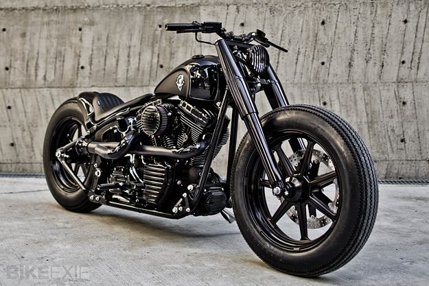 ROUGH CRAFTS – Tên lửa xuyên màn đêm 1 ROUGH CRAFTS – Tên lửa xuyên màn đêm 1