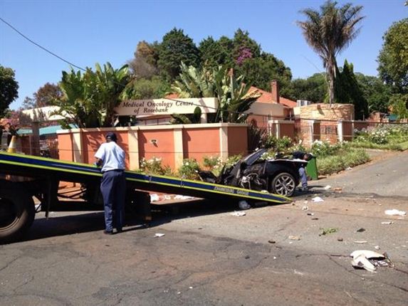 Audi R8 Spyder gặp tai nạn thảm khốc tại Nam Phi 3