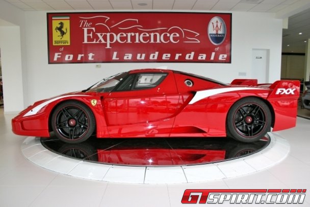 Hàng hiếm Ferrari FXX được rao bán tại Mỹ 5