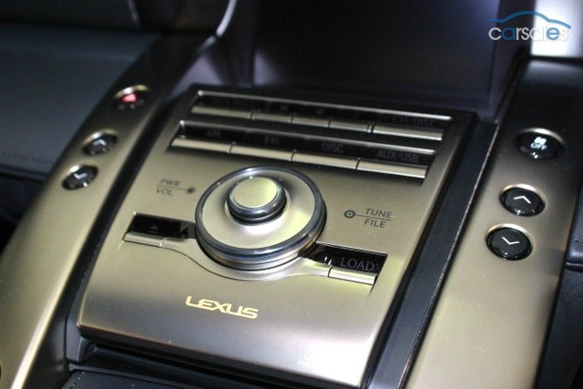 Rao bán Lexus LFA với giá triệu Đô 18
