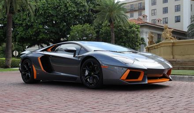 Lamborghini Aventador màu độc có giá nửa triệu Đô 1