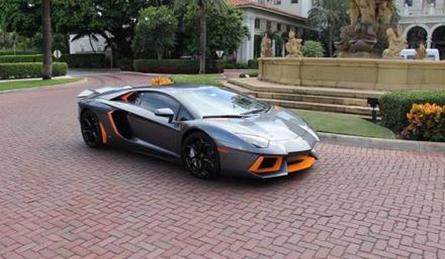 Lamborghini Aventador màu độc có giá nửa triệu Đô 3