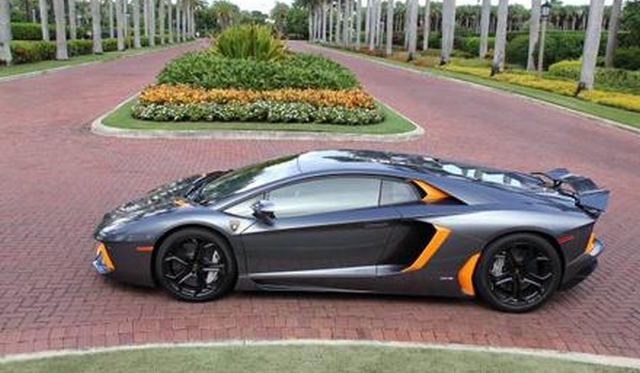 Lamborghini Aventador màu độc có giá nửa triệu Đô 8