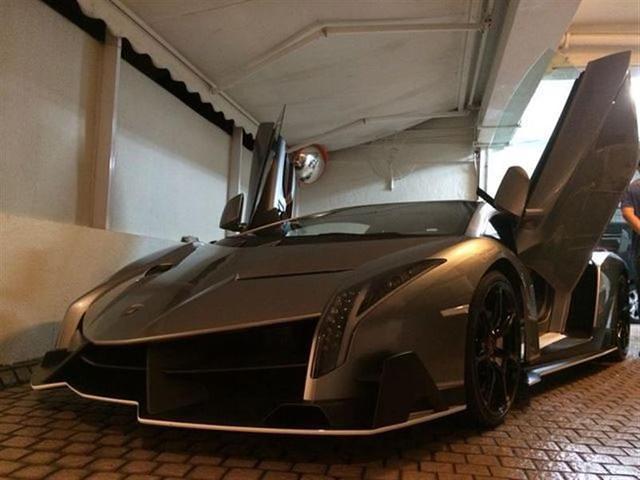 Lamborghini Veneno cuối cùng đến Hồng Kông 5