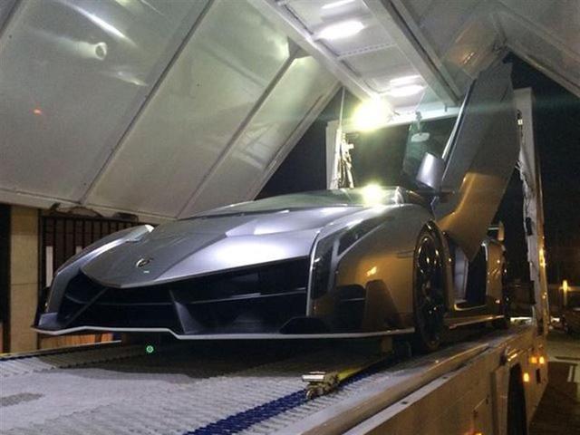 Lamborghini Veneno cuối cùng đến Hồng Kông 7