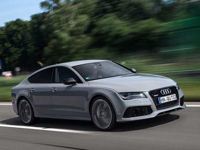  Màu ghi xám Nardo: Màu sắc này được Audi sử dụng đầu tiên cho các mẫu xe hiệu suất cao của hãng với hậu tố RS trong tên gọi như RS7, TT RS. Tuy nhiên, ngày nay, từ BMW đến Porsche hay thậm chí cả McLaren cũng yêu thích tông màu ghi xám cho các dòng xe thiên về sức mạnh. Ford cũng có cho riêng mình màu ghi xám và đặt tên là Avalanche Grey. 