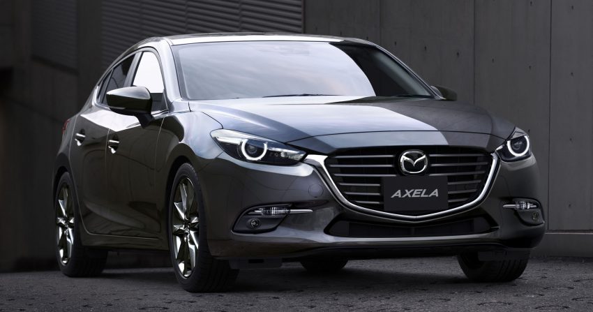 
Sau những hình ảnh chụp lén và rò rỉ từ catalogue tại Nhật Bản, mẫu sedan cỡ C Mazda3 nâng cấp cuối cùng đã chính thức trình làng. Tại thị trường Nhật Bản, Mazda3 2017 được gọi bằng cái tên khác là Axela.
