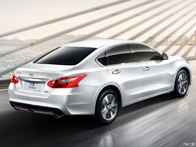 Hiện chưa rõ giá bán cụ thể của Nissan Teana 2016 tại thị trường Trung Quốc. Xe sẽ tiếp tục cạnh tranh với những đối thủ truyền thống như Toyota Camry, Honda Accord và Hyundai Sonata.