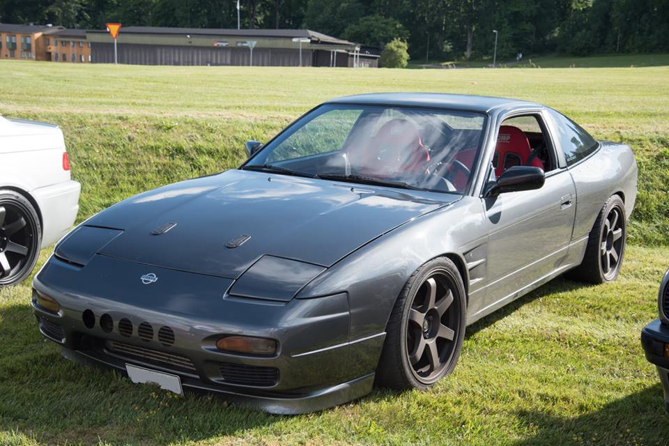 Nhân viên hãng Koenigsegg dường như không chuộng ô tô Nhật Bản. Do đó, chiếc Nissan 200SX này là của hiếm trong sự kiện Family Day.