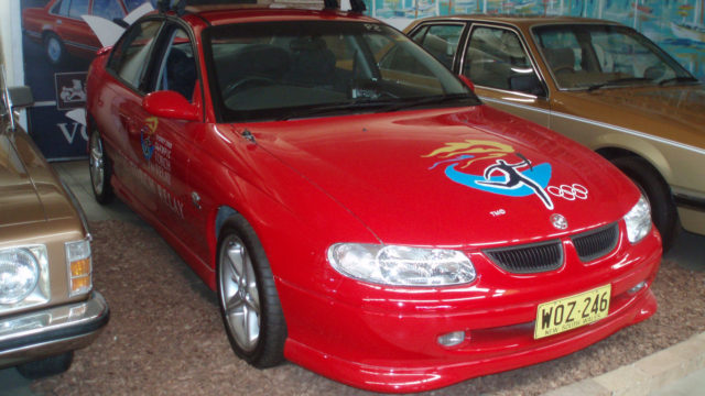 
Holden ở Sydney 2000.
