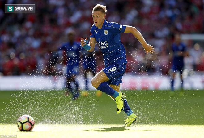 Vardy vẫn là nhân tố đầu đàn không thể thiếu được của Leicester.