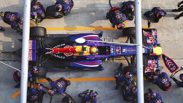 
1. Thời gian dừng pitstop nhanh nhất thế giới thuộc về đội đua Red Bull Racing F1 với thời gian chỉ 1,92 giây xác lập tại chặng đua American GP năm 2013.
