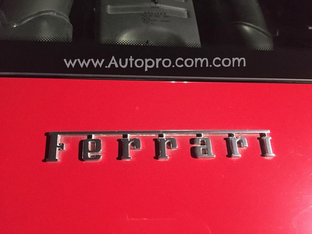 Sau vài năm, khi đàn em Ferrari 458 Italia ra đời và được các tay chơi Việt hưởng ứng rầm rộ thì dòng F430 bị cho vào quên lãng. Tuy nhiên, giới mê xe vẫn cho rằng thiết kế của F430 có phần sắc cạnh và không quá nữ tính như 458 Italia.