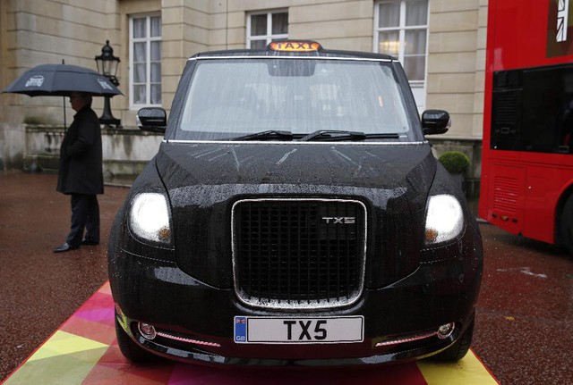 Geely TX5