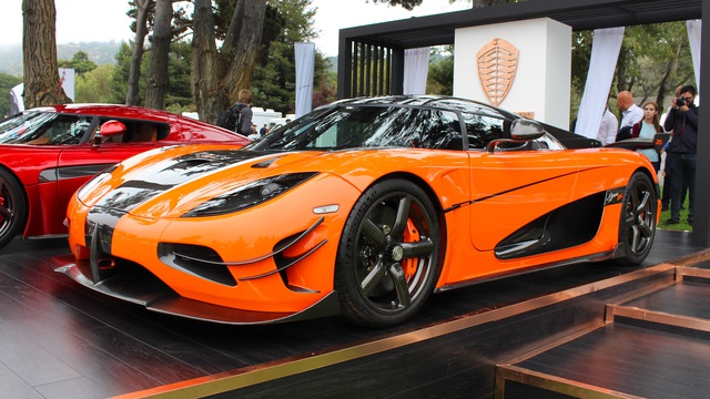 
Koenigsegg Agera XS về cơ bản chính là siêu xe Agera RS đã quen thuộc trên thị trường. Tuy nhiên, so với Agera RS thông thường, Koenigsegg Agera XS đặc biệt hơn.
