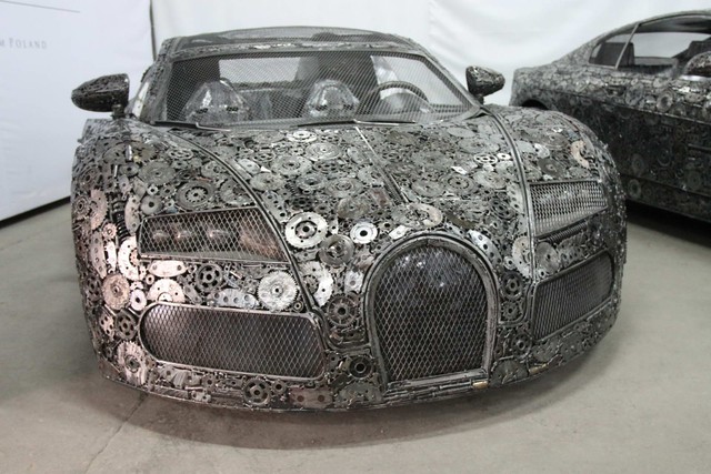 
Bugatti Veyron
