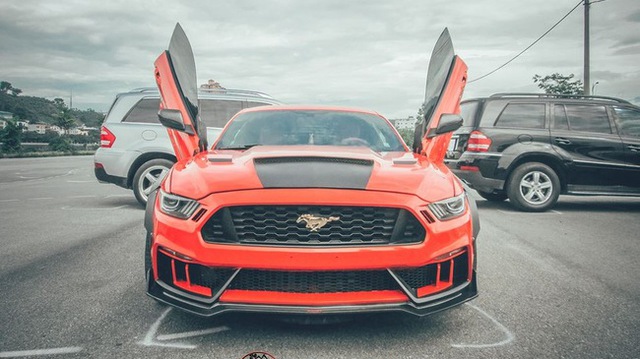 
Ford Mustang 2015 độ 250 triệu Đồng của tay chơi Lào Cai. Ảnh: Xe Lào Cai.
