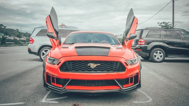 Ford Mustang 2015 độ 250 triệu Đồng của tay chơi Lào Cai. Ảnh: Xe Lào Cai.