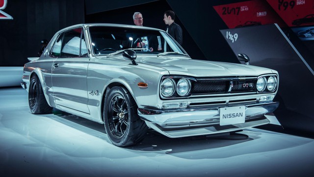 
Nissan Skyline GT-R - C10 là thế hệ đầu tiên và đặt nền móng cho Nissan GT-R từ năm 2007. Thời điểm đó, xe chỉ được trang bị động cơ 2.0L, cho công suất vỏn vẹn 160 mã lực.
