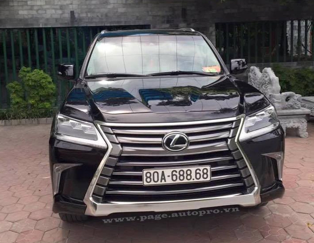Biển cặp cũng được các đại gia Việt khá ưa chuộng. Trong đó hai con số 68 đi với nhau mang hàm ý lộc phát.