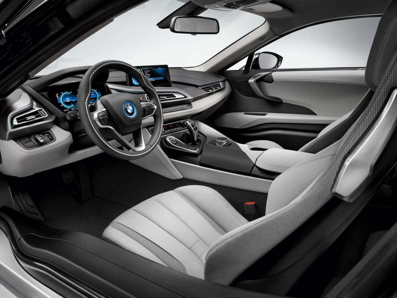 Hình ảnh chính thức của BMW i8 phiên bản sản xuất 1