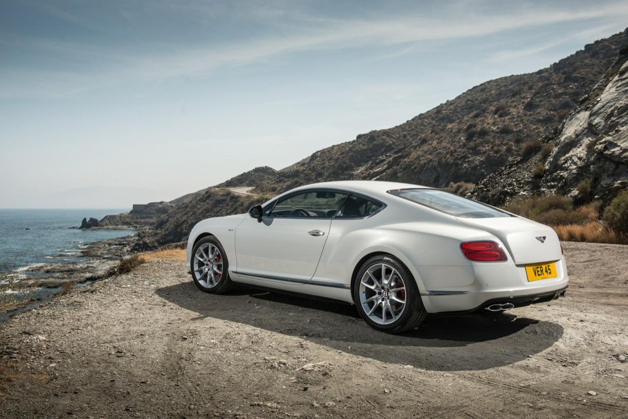 Bentley Continental GT V8 S: Mạnh mẽ hơn mà vẫn "ngốn" ít xăng 3