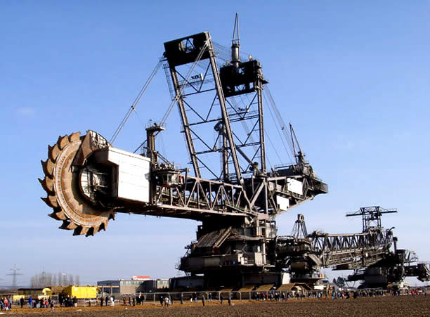 Bagger 288 - Máy đào đất đắt nhất, lớn nhất thế giới 2
