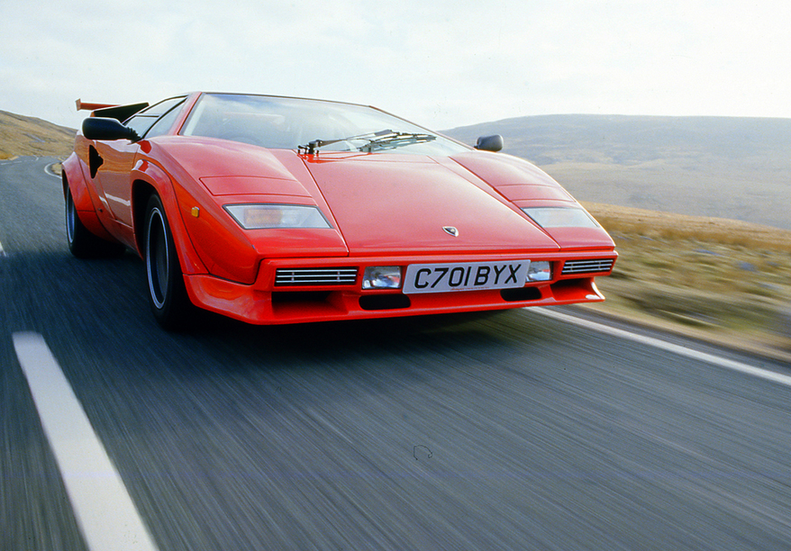 Nhìn lại những mẫu siêu xe đã làm nên nhãn hiệu Lamborghini 8