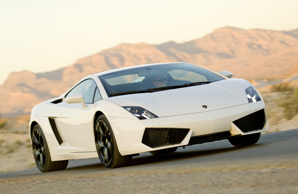 Nhìn lại những mẫu siêu xe đã làm nên nhãn hiệu Lamborghini 13