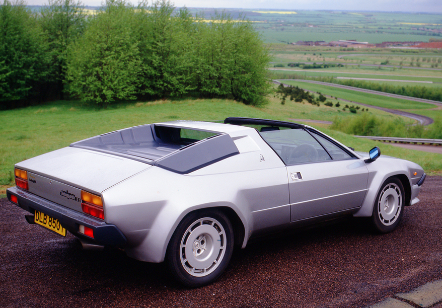 Nhìn lại những mẫu siêu xe đã làm nên nhãn hiệu Lamborghini 9