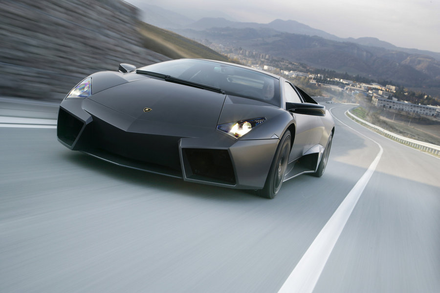 Nhìn lại những mẫu siêu xe đã làm nên nhãn hiệu Lamborghini 14