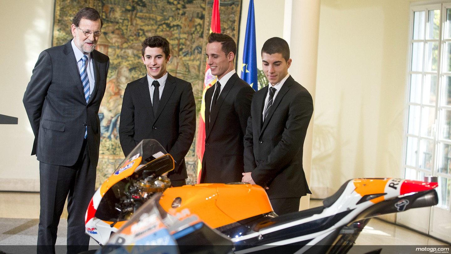 Tây Ban Nha thống trị mùa giải MotoGP 2013, Thủ Tướng tổ chức mừng công 2