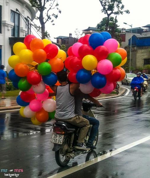 Những hình ảnh về xe máy ở Việt Nam khiến người nước ngoài kinh ngạc 3