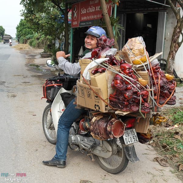 Những hình ảnh về xe máy ở Việt Nam khiến người nước ngoài kinh ngạc 33