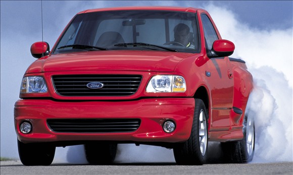 Những mẫu xe danh tiếng làm nên thương hiệu Ford 11