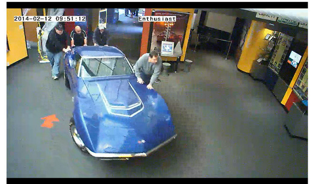 Bảo tàng Corvette "di tản" vì hố tử thần 5