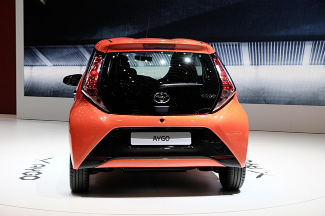Toyota Aygo 2014: Thiết kế không "đụng hàng" 5