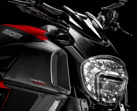 Ducati Diavel 2015 ra mắt với nhiều nâng cấp mới 9