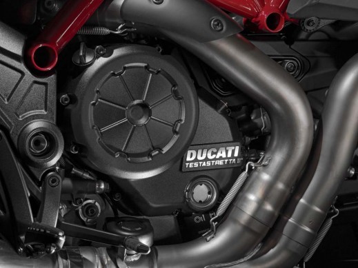 Ducati Diavel 2015 ra mắt với nhiều nâng cấp mới 14