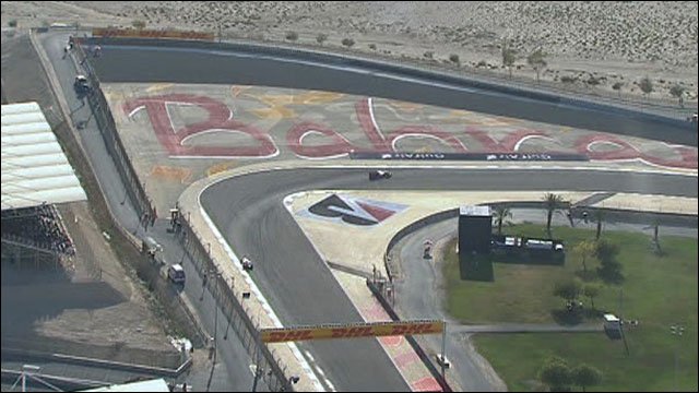 Bahrain Grand Prix: Mercedes lập hattrick chiến thắng? 1