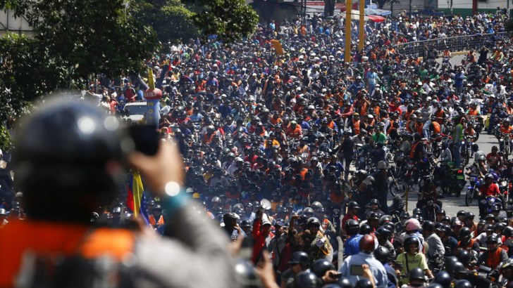 Hàng chục nghìn biker Pháp biểu tình chống luật về tốc độ 3